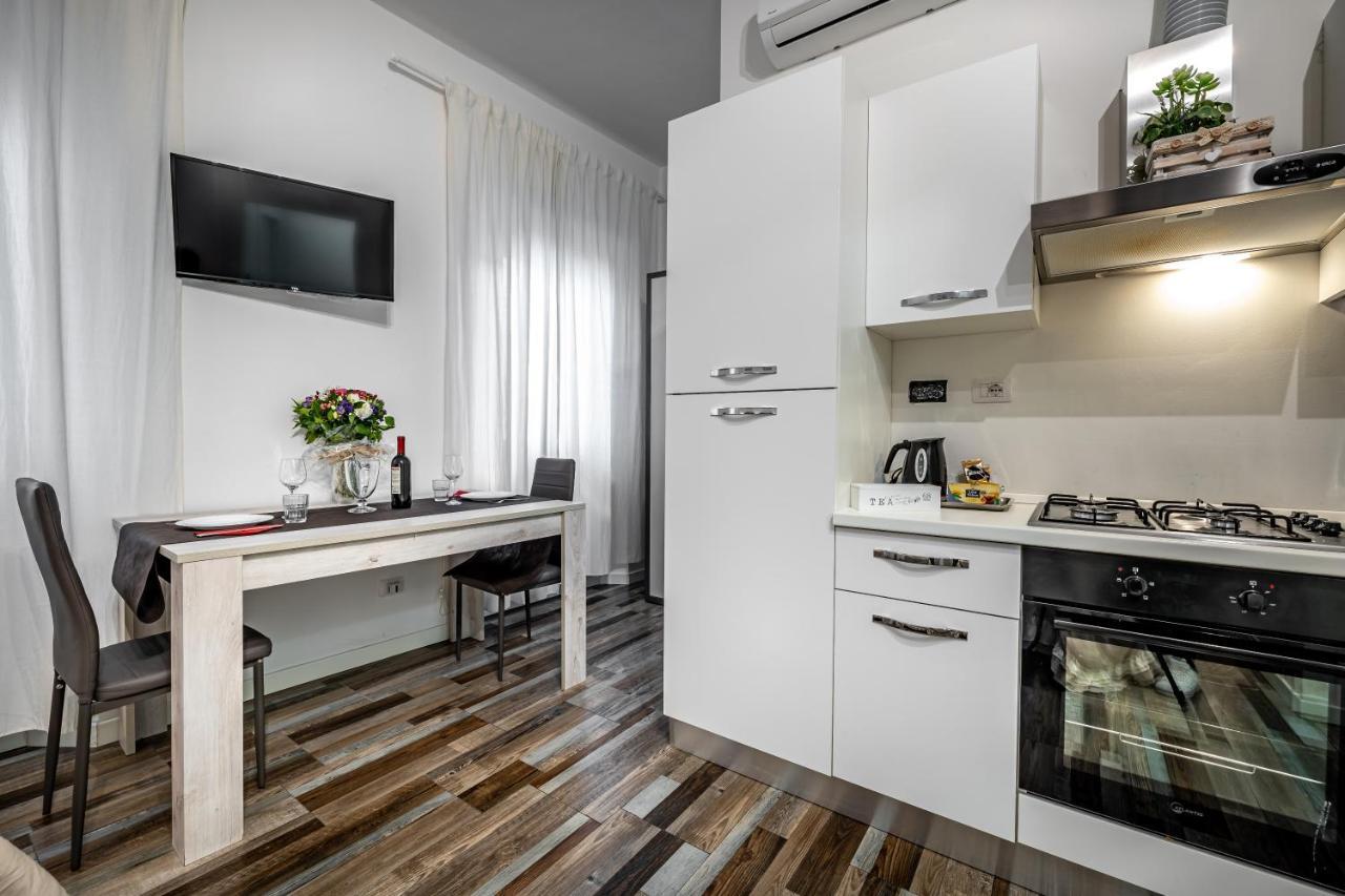 Residenza Fanti Hotel Firenze Bagian luar foto