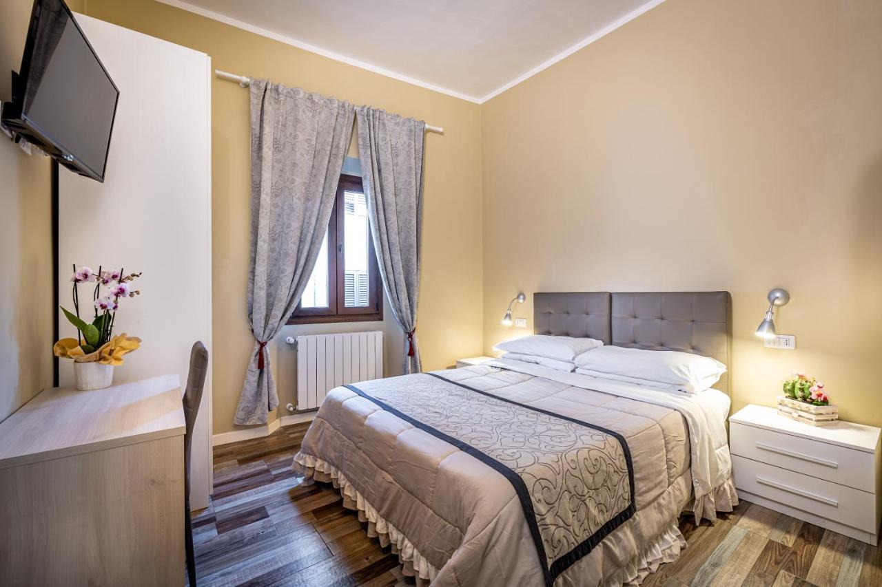 Residenza Fanti Hotel Firenze Bagian luar foto